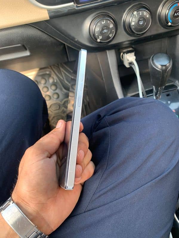 Techno spark 10 pro 2