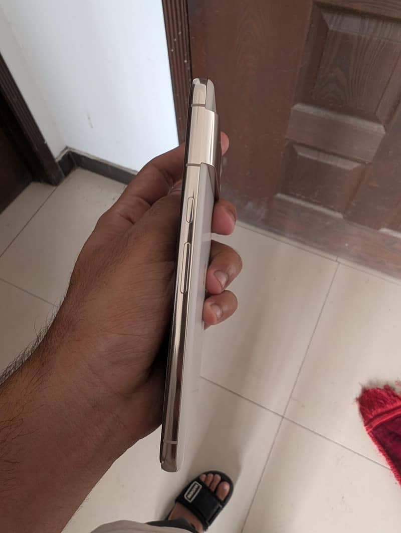 Google Pixel 8 Pro 2