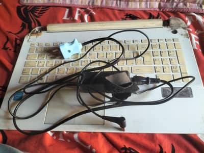 laptop for sale only CPU+charger no screen
