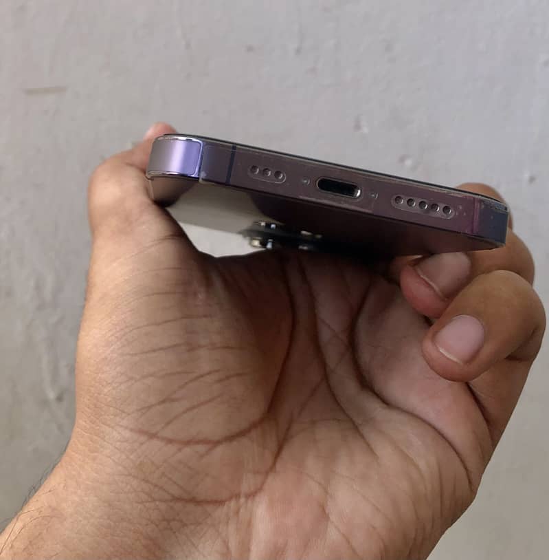 Apple iPhone 14 Pro 3