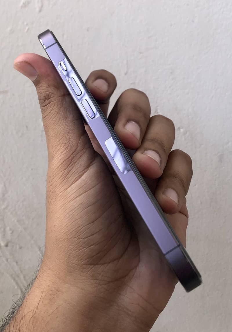 Apple iPhone 14 Pro 4