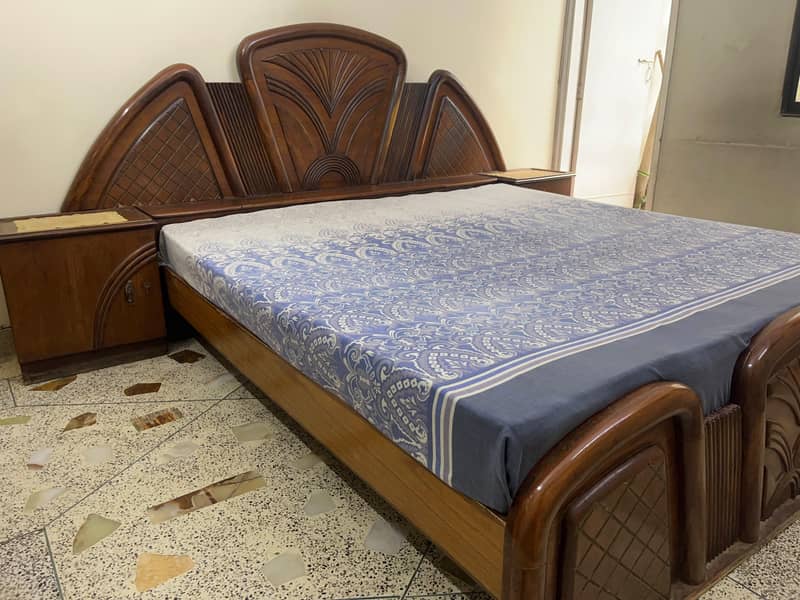 wood bed without mattress 5