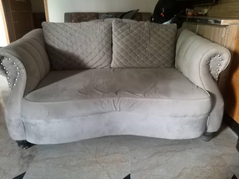 comfortable sofe 2