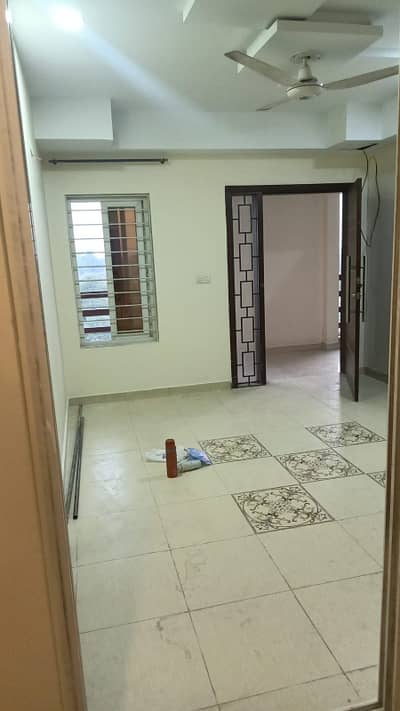 1bed flat available for rent Hamdan hight near Ghauri town pahse 5