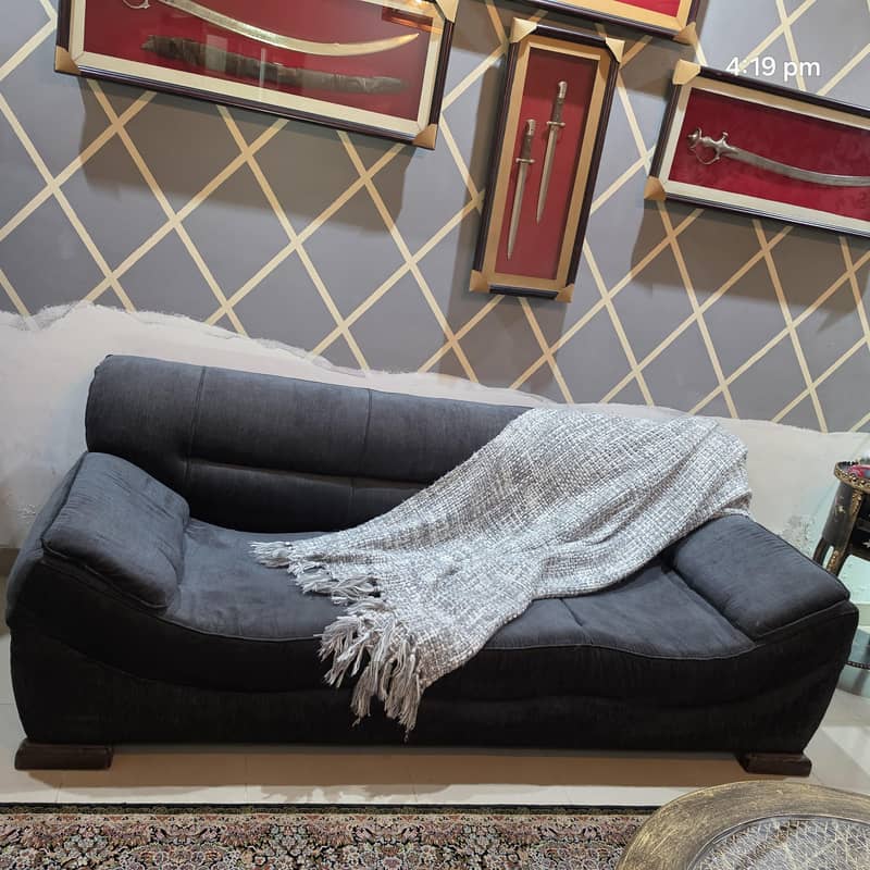 Formal Sofa Set 1