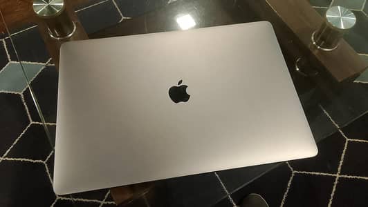 MacBook pro 2017