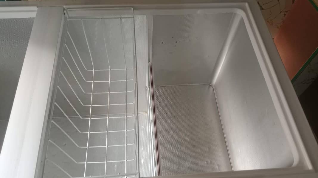 DAWLANCE FREEZER 3