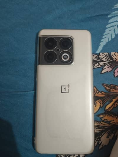 One Plus 10 Pro Extreme (Panda) Edition