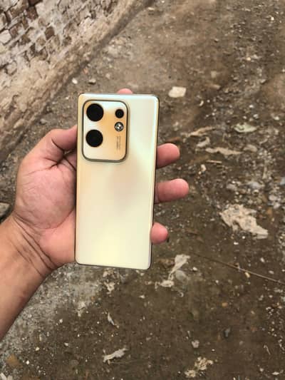 Infinix Zero 30