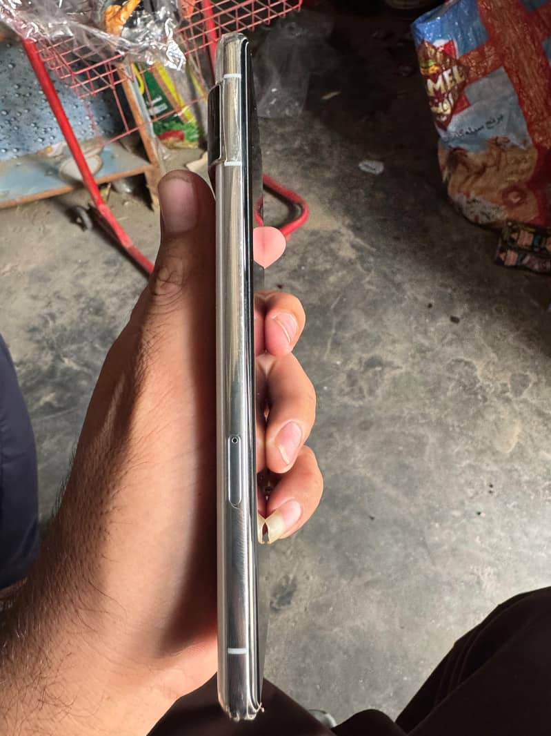 Google Pixel 7 Pro 4