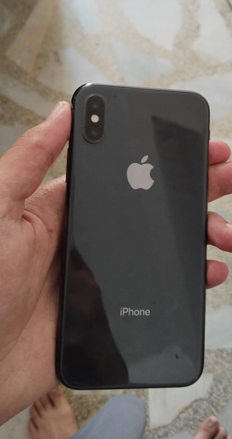 Apple iPhone X 3