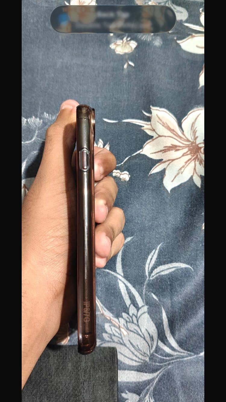 Apple iPhone SE2 10