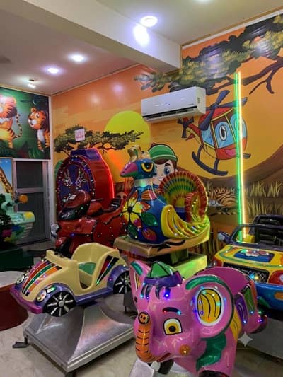 Token Rides | 03152535497 | jumping slide | trampoline | ٹوکن جھولے