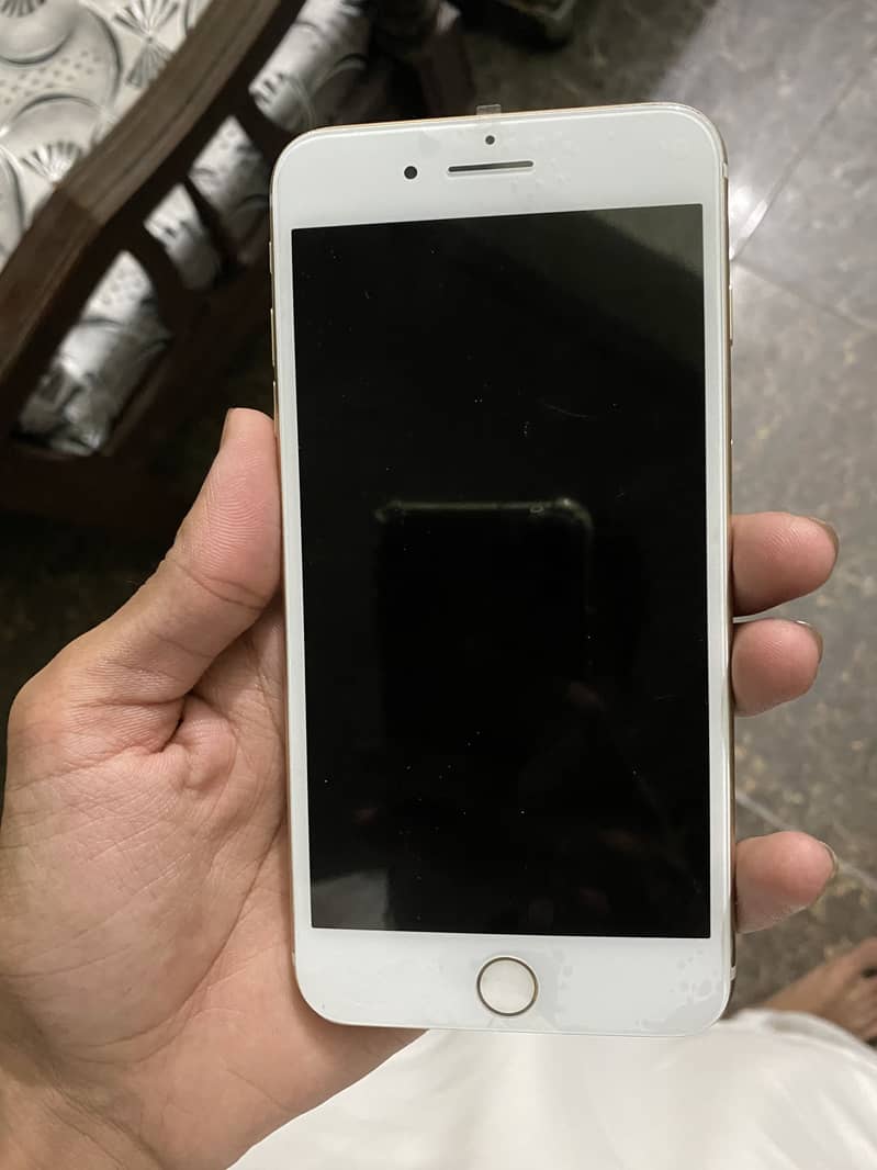 iPhone 7 plus 1