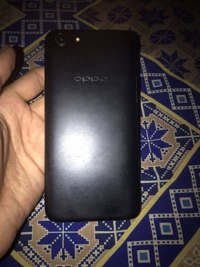 OPPO A83 ram 3 rom32 condition 10by9 call 03123089120