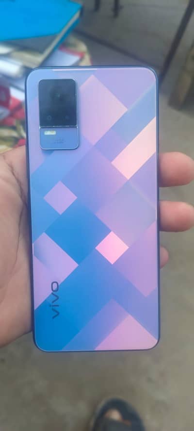 Vivo V21e