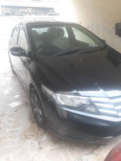 Honda City 2015 original condition original papers engine 100ok