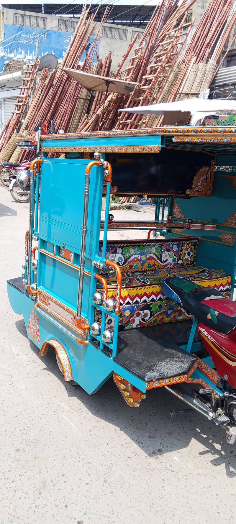 بورے والا کی باڈی ہے بلکل نیو ہے ٹیپ ڈبہ لگا ہوا ہے 2