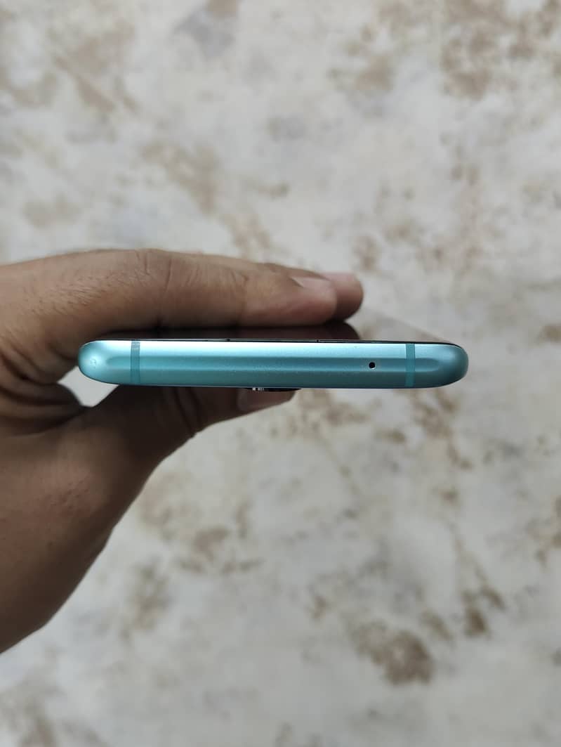 One Plus 8 Pro 5