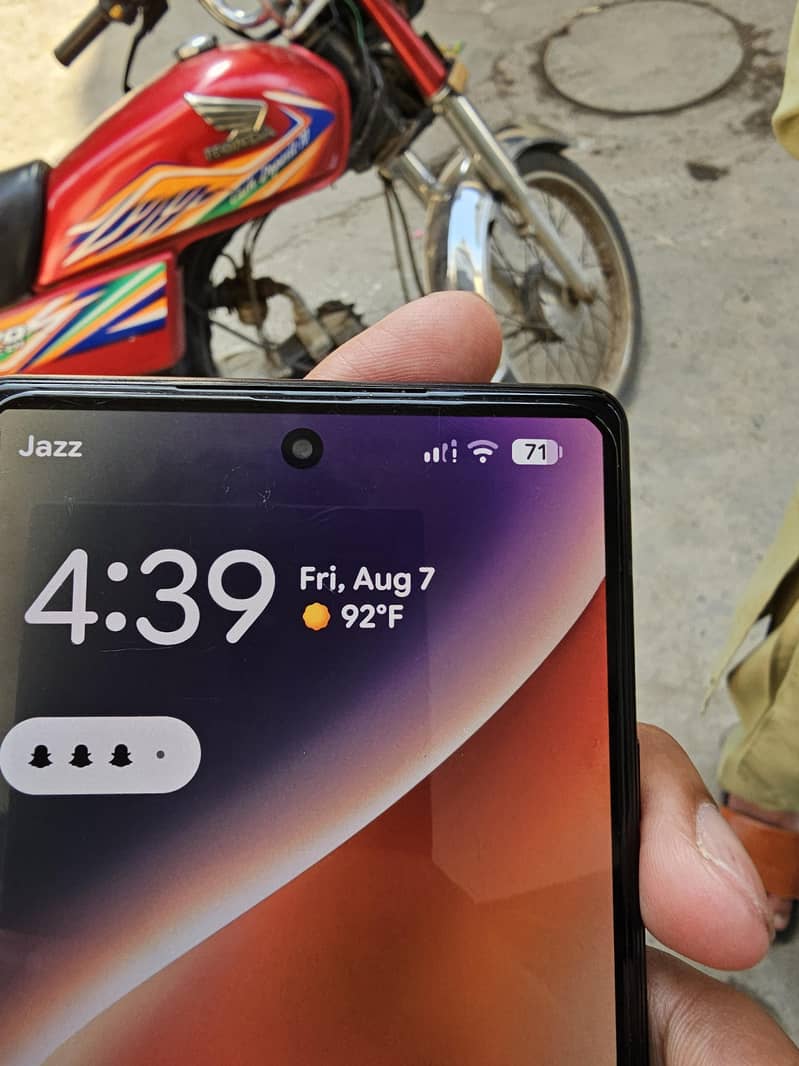 Google Pixel 6 5