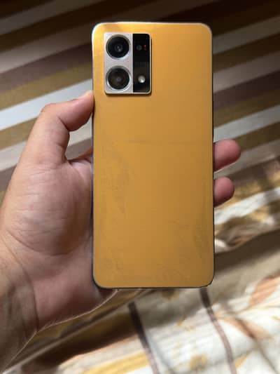 OPPO F21 Pro