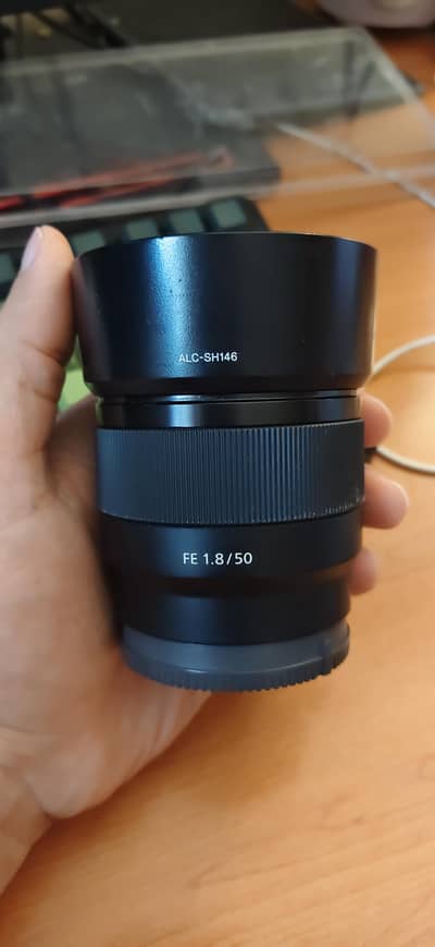 Sony E-Mount 50mm F1.8 Lens with Hood - Portrait Photography Camera