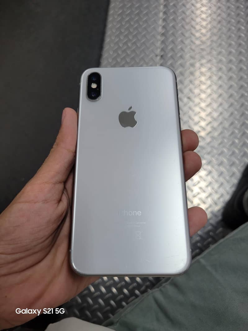 iPhone X 1