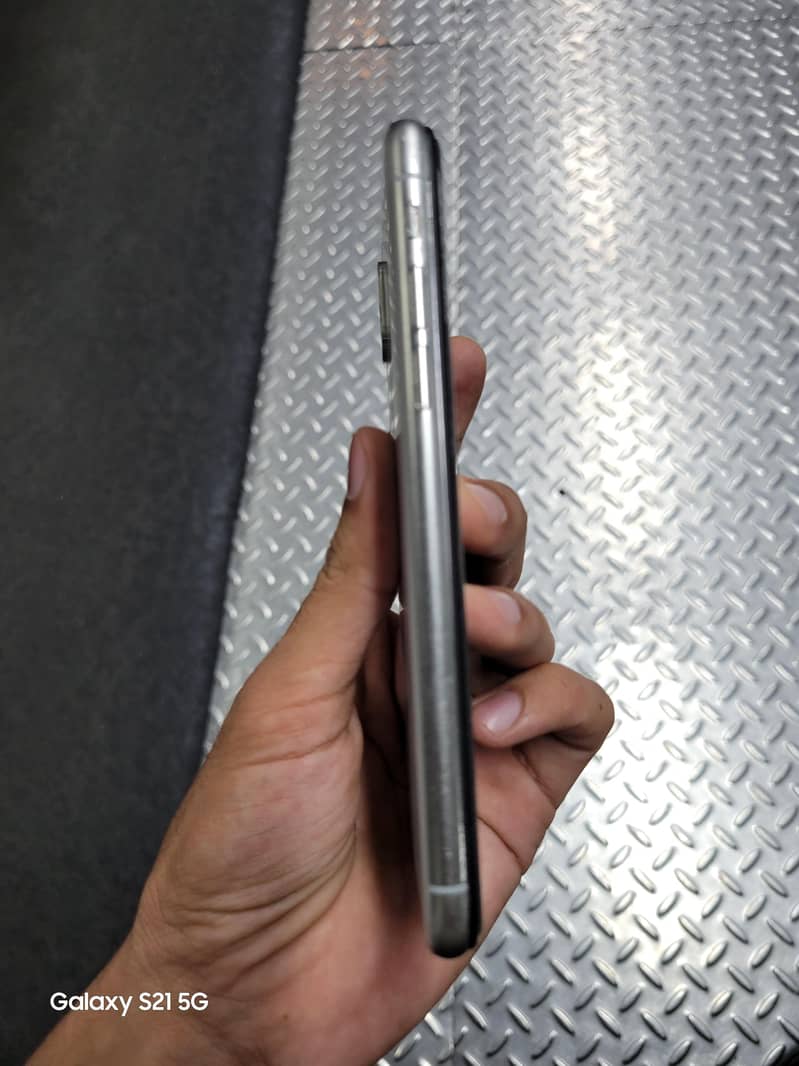 iPhone X 8