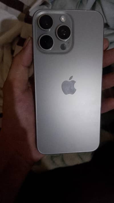 iPhone 15 Pro Max 256 non pta factory unlocked