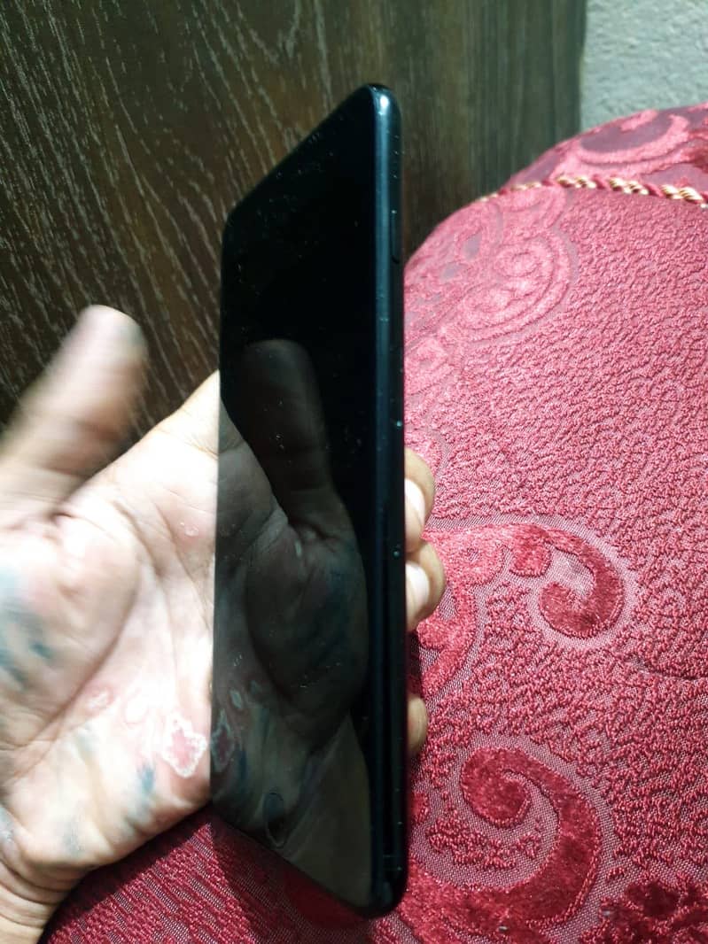 Apple iPhone 7 Plus 4