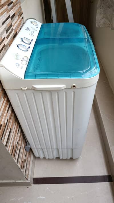 Haier 10 KG Twin Tub Washing Machine-Used Like New