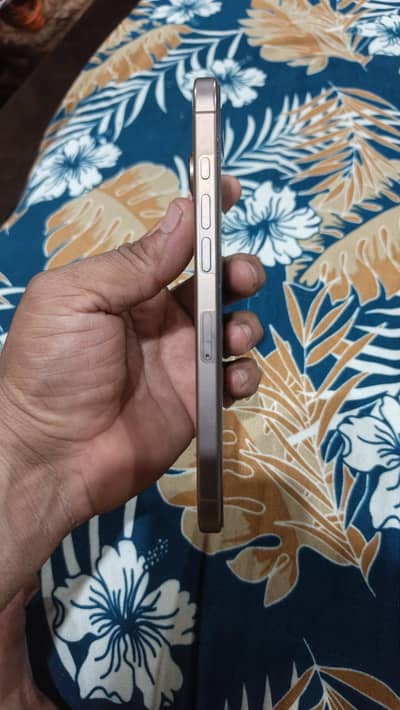 iPhone  16 Pro Max non PTA 256 98 battle h. . . .