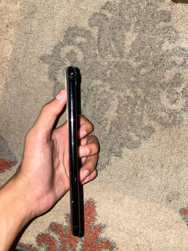 Apple iPhone 7 Plus 4