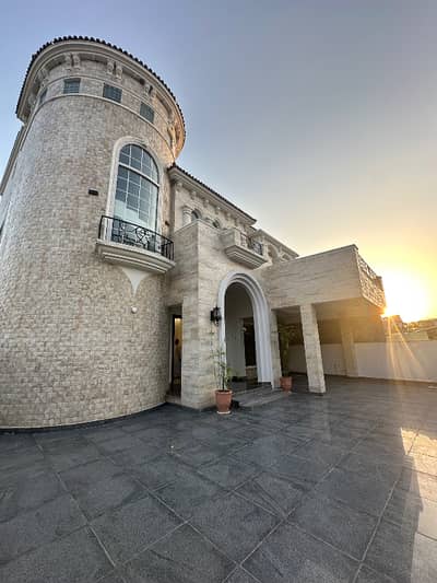 Classical masterpiece | 1 Kanal luxury house for sale in DHA -3