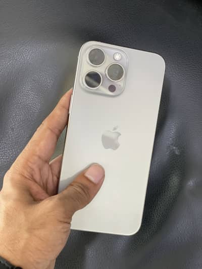 Apple iPhone 15 Pro Max