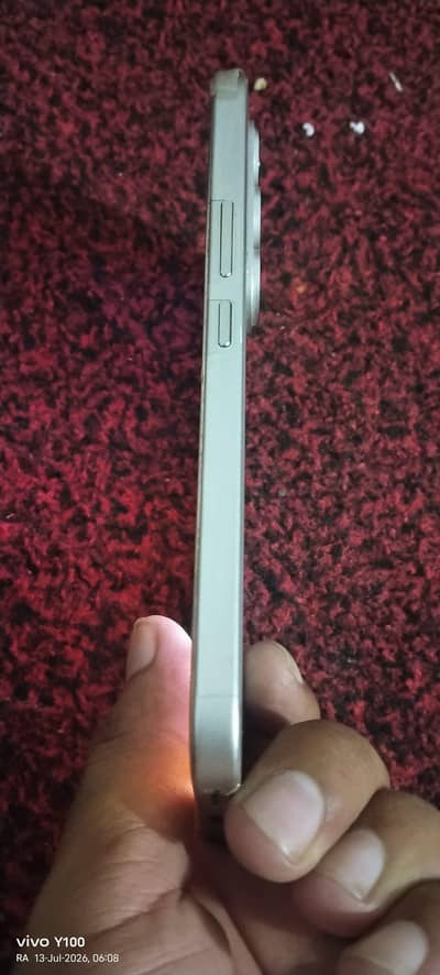 Tecno camone 50