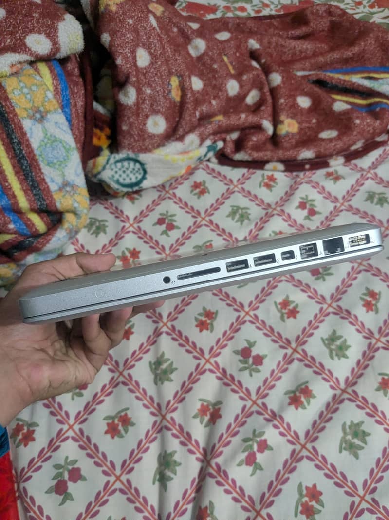Macbook pro 2012 mid win/mac both 3