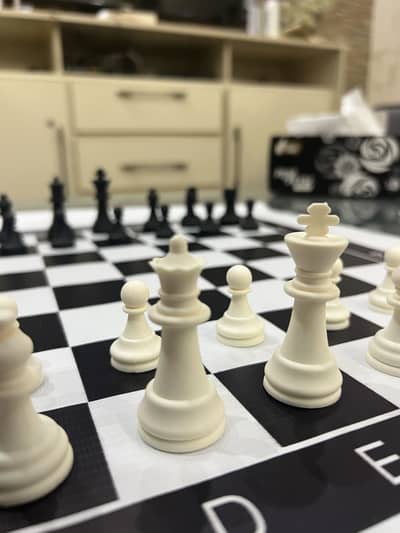 Premium Rollable Chess Set (Full Set)  Brand New