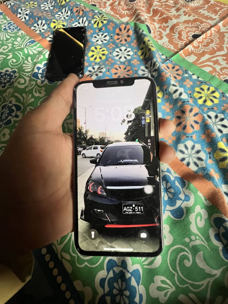 Apple iPhone X 1