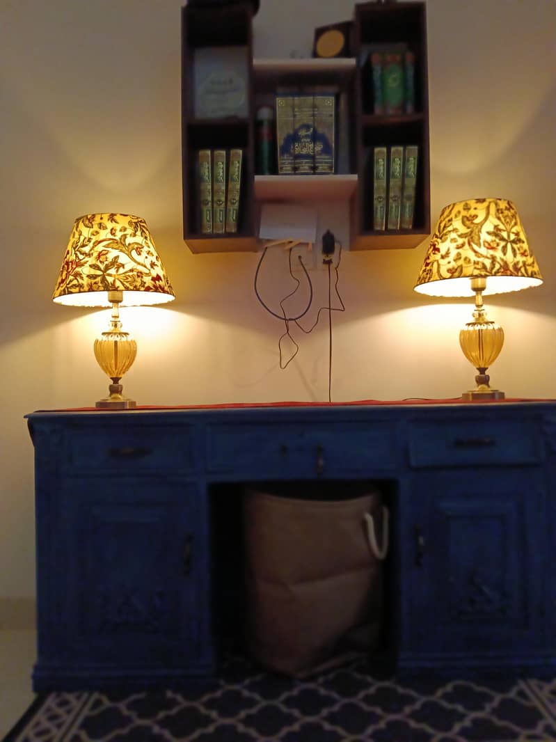 Table Lamp 0