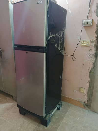 Orient Refrigerator Medium Size