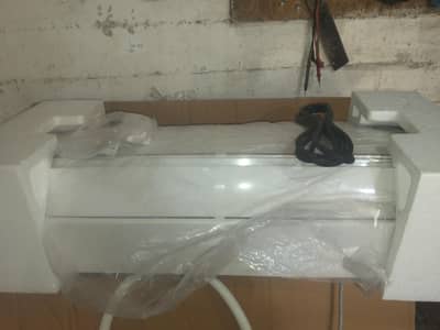 Dawlance indoor 14000btu New model Dabba pack