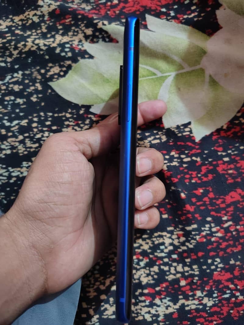 One Plus 8 Pro 0