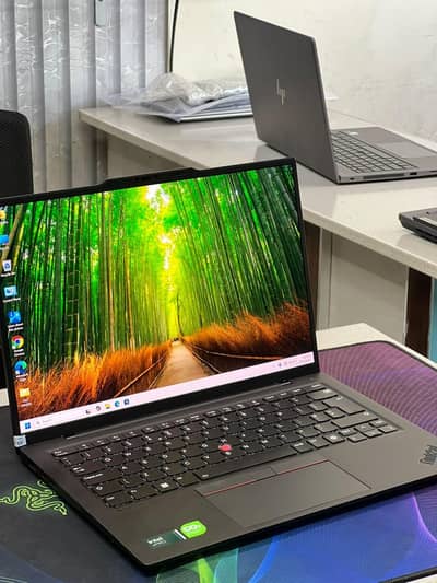 LENOVO X1 CARBON ULTRA 7 16 GENERATION
