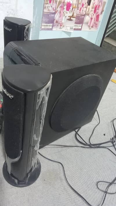 audionic speaker  like new anly 3 month use