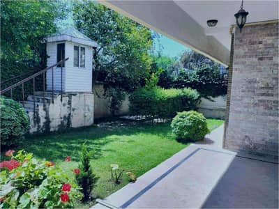 Investor Alert | Old Liveable House for Sale in F-7, Islamabad Prime F-7 Location | Front Open | Rare Investment Opportunity