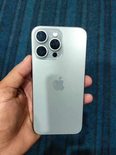 Apple iPhone 15 Pro Max