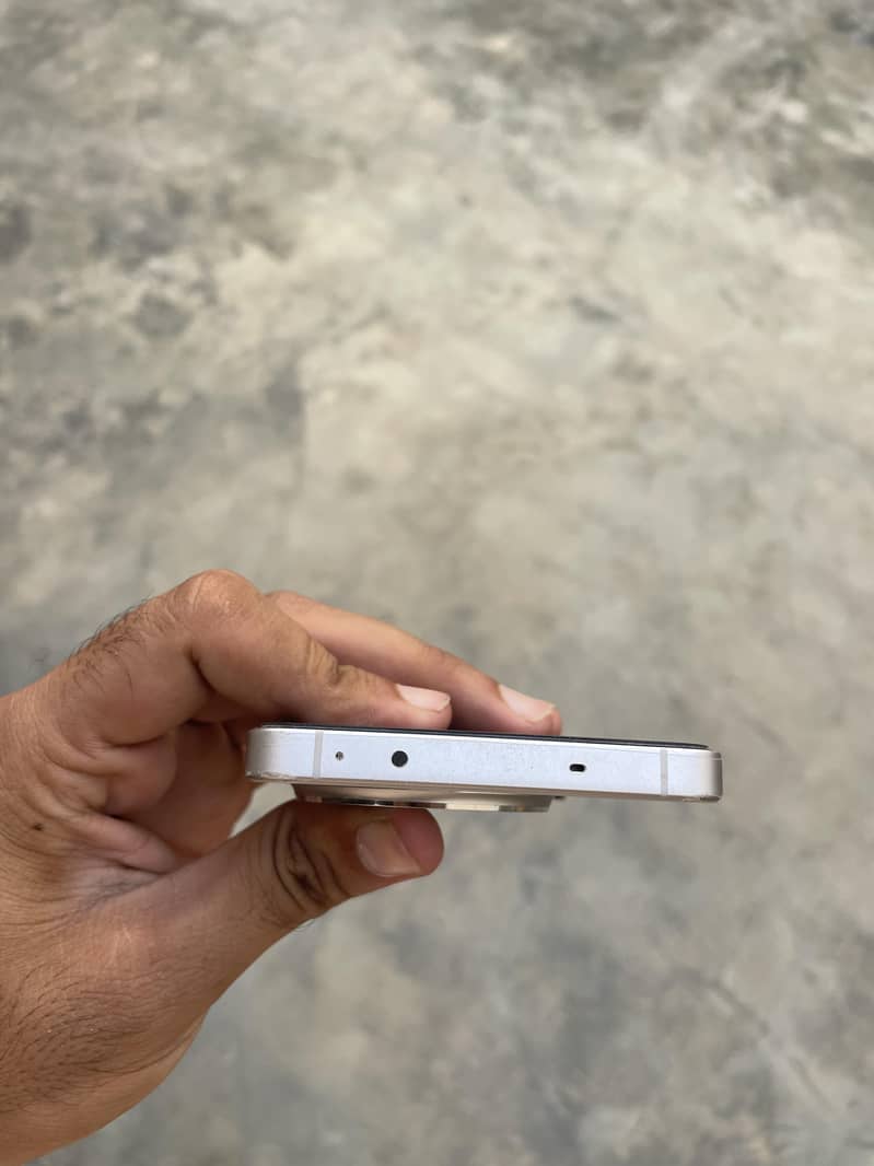 One Plus Ace 5 1