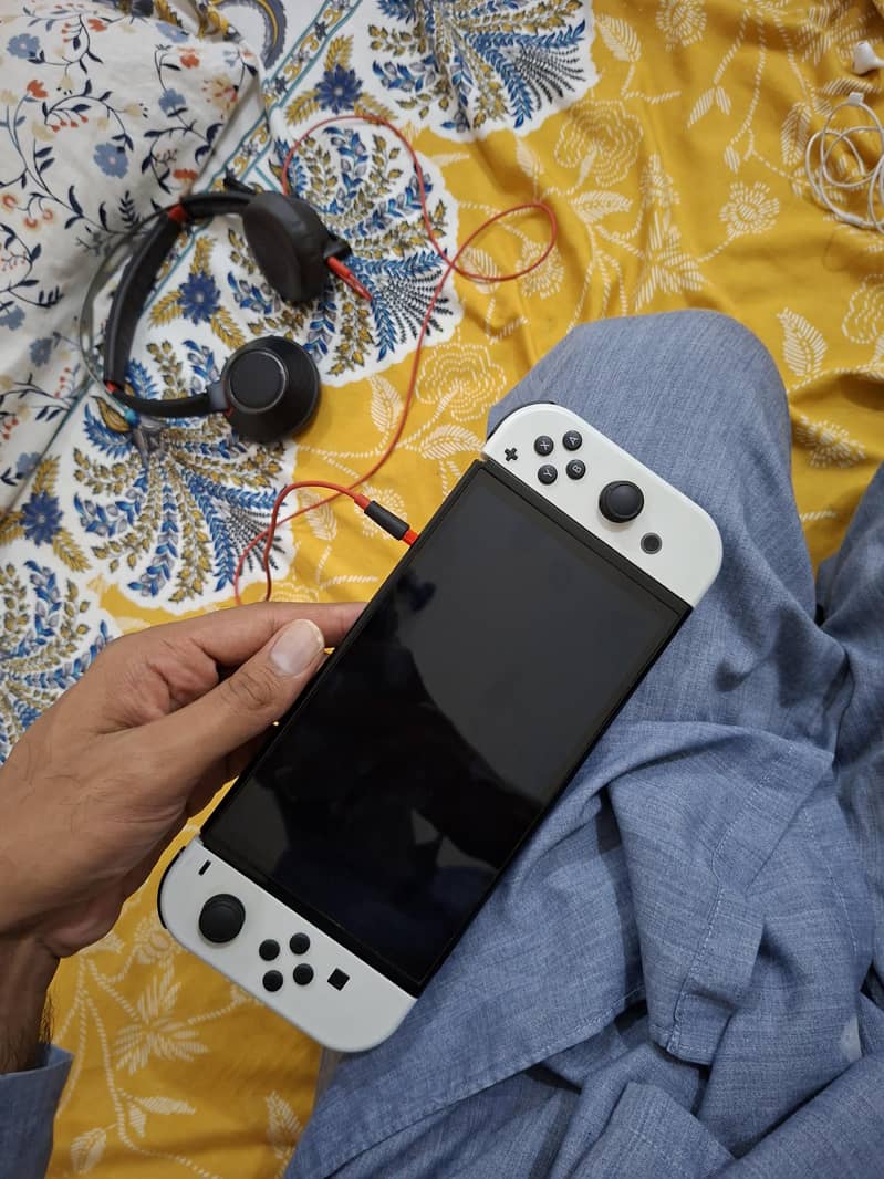Nintendo Switch OLED 0