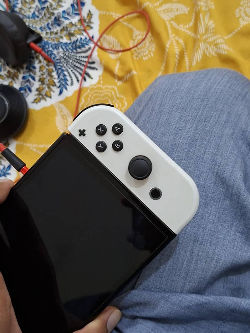 Nintendo Switch OLED 5